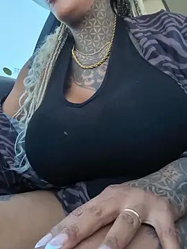 DarkDea live cam, Average, Black, Black, Big Cock - EroticFlix