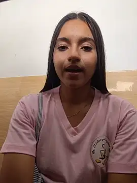 DulceCaroX live cam, Thin, Brown, Brown, Shaven - EroticFlix