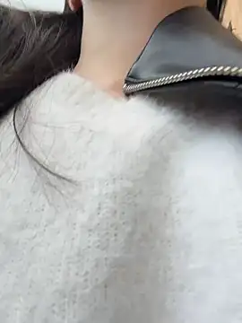 EliteBitch live cam, Thin, Black, Green, Small Tits - EroticFlix