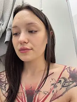 EliteBitch live cam, Thin, Black, Green, Small Tits - EroticFlix