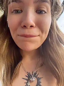 FlashTitsRoyal live cam, Thin, Red, Blue, Big Ass - EroticFlix