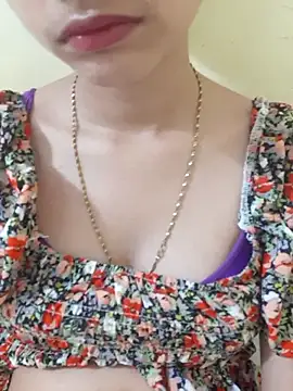 Kanchan7909 live cam model