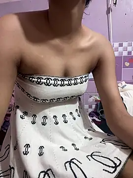 Sandhya_77 live cam, Thin, Brown, Black, Big Ass - EroticFlix