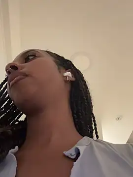 Your_Paris live cam, Canada, Average, Brown, Brown - EroticFlix