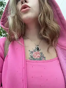 _NotYourSlut_ live cam, Curvy, Blonde, Grey, Big Ass - EroticFlix