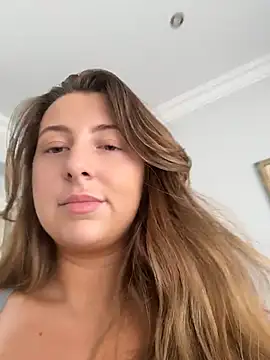 curvyflawless live cam, Curvy, Black, Green, Big Ass - EroticFlix