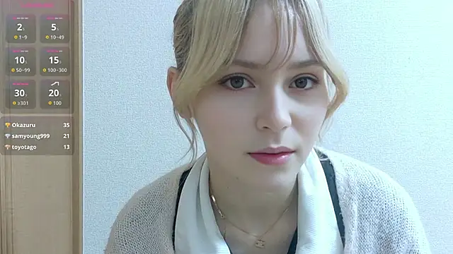e_ri_ka93 live cam, Japan, Average, Blonde, Brown - EroticFlix