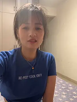 huihui_520 live cam, China, Average, Brown, Black - EroticFlix