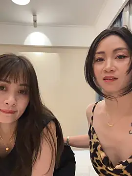 huihui_520 live cam, China, Average, Brown, Black - EroticFlix