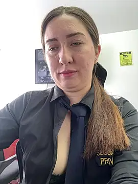 suzy-111 live cam, Average, Blonde, Blue, Shaven - EroticFlix