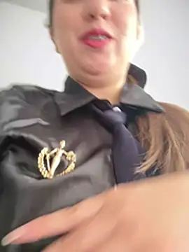 suzy-111 live cam, Average, Blonde, Blue, Shaven - EroticFlix